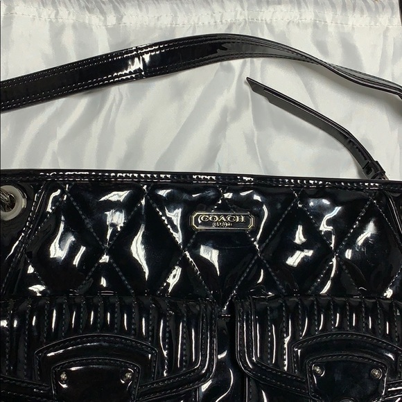 Women’s Black Patent Leather COACH Messenger Purse - Picture 8 of 8
